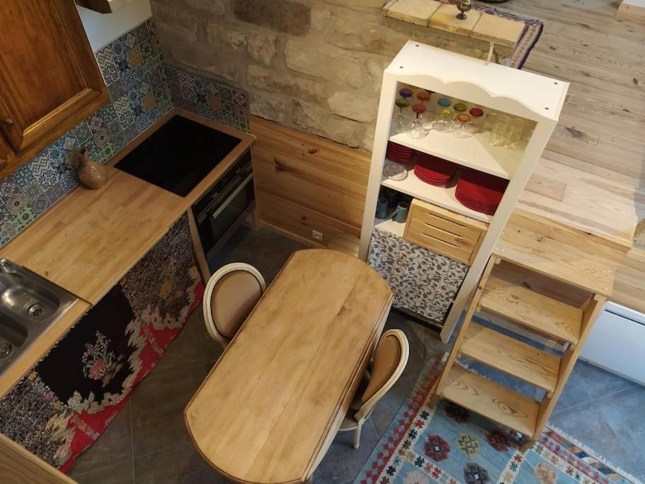 Superbe Appartement Dans Charmant Corps De Ferme Acheres-la-Foret Exterior foto